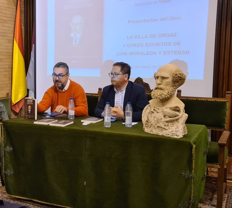 Presentación del libro sobre Juan Moraleda y Esteban.